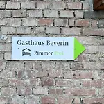 Beverin فندق مبيت وإفطار *