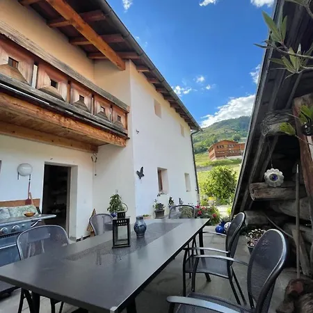 Beverin Bed & Breakfast Farden