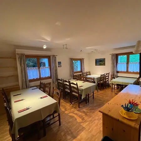 Beverin Bed & Breakfast *