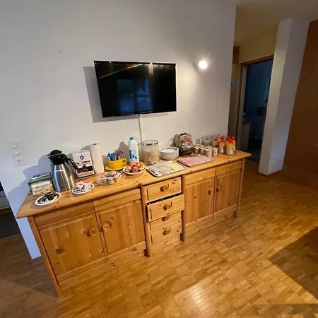 住宿加早餐酒店 Beverin